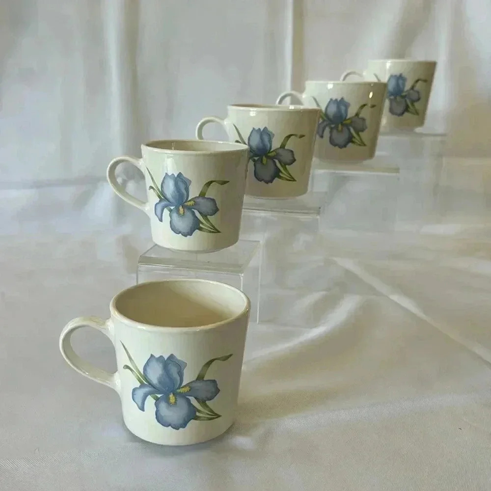 Vintage CorningWare Corelle IRIS Coffee Cups Mugs Tea Cups - Set of 5 8oz.